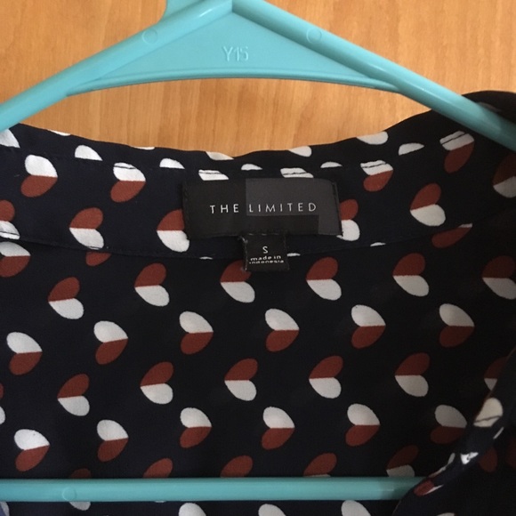 Express dressy button down. - Picture 6 of 7